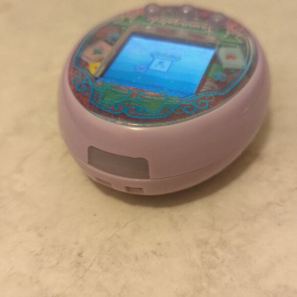 Ultra Rare Tamagotchi ON Wonder Garden (Turquoise) With Case - Like New - Picture 2 of 6